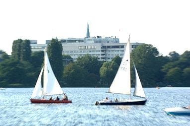 InterContinental Hamburg: Nach Insolvenz der Eigentümergesellschaft läuft der Hotelbetrieb vorerst weiter - Jedoch keine neuen Buchungen möglich