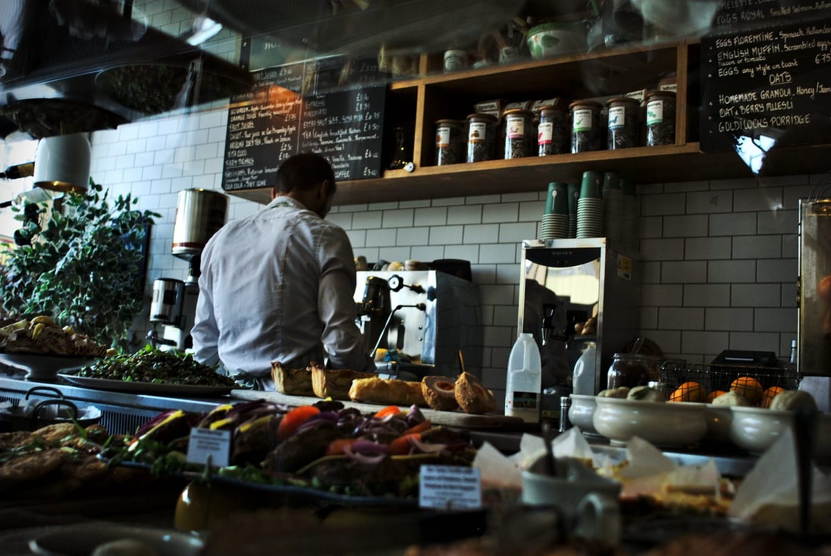 Restaurant-Trick: Wer auf sein Smartphone verzichtet, bekommt Nachrichten zum Nachtisch