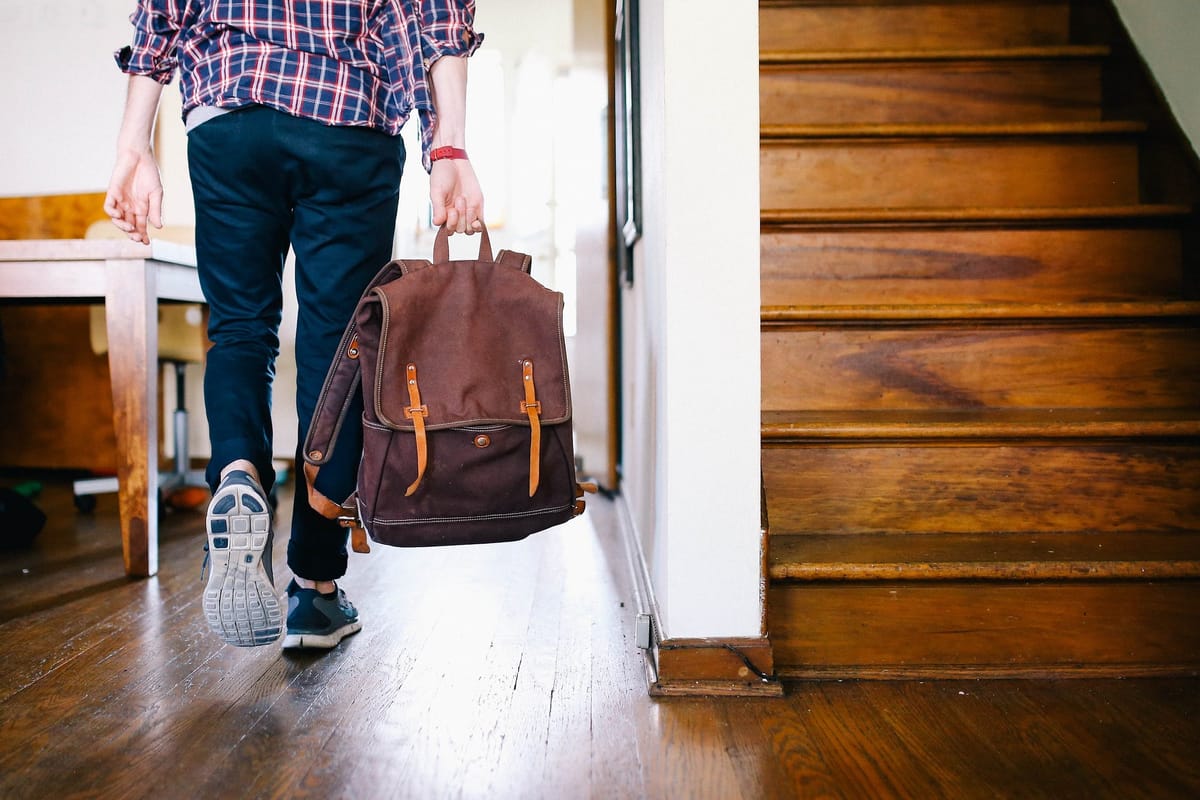 Drohnen für Hotelmarketing: Was erlaubt ist – Recht-Ratgeber für Flugdrohnen